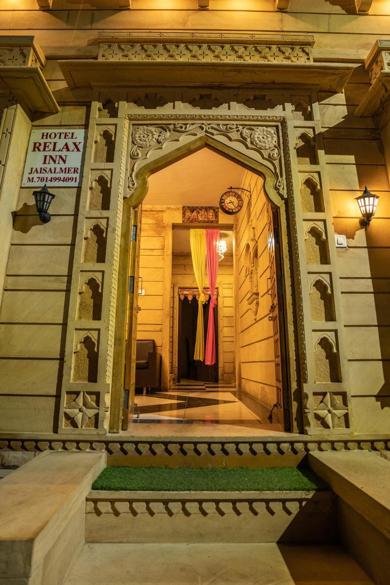Hotel Relax Inn Джайсалмер Экстерьер фото