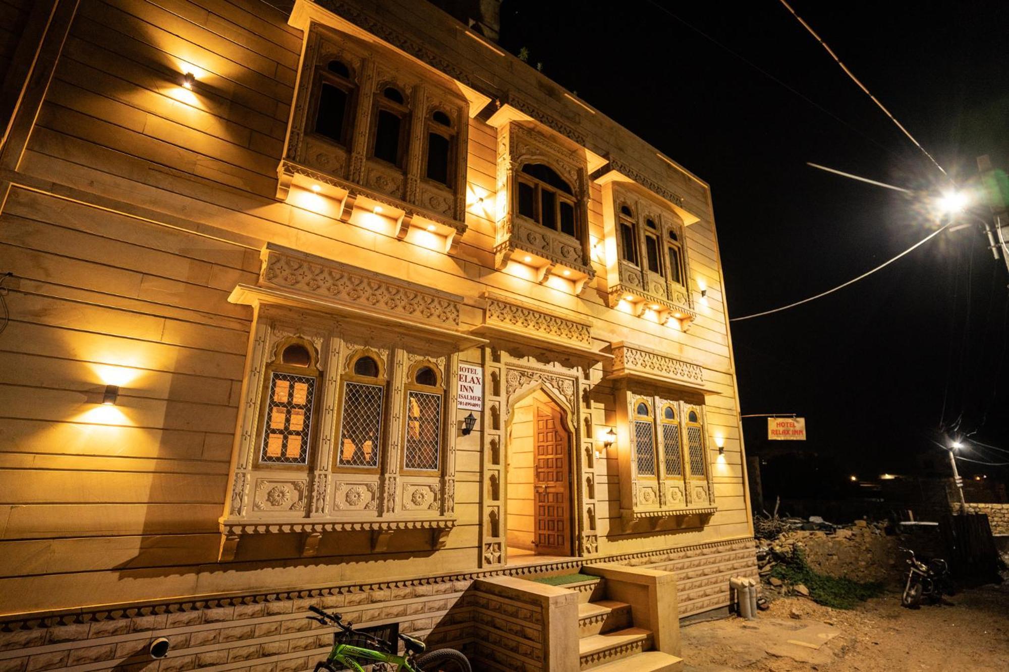 Hotel Relax Inn Джайсалмер Экстерьер фото