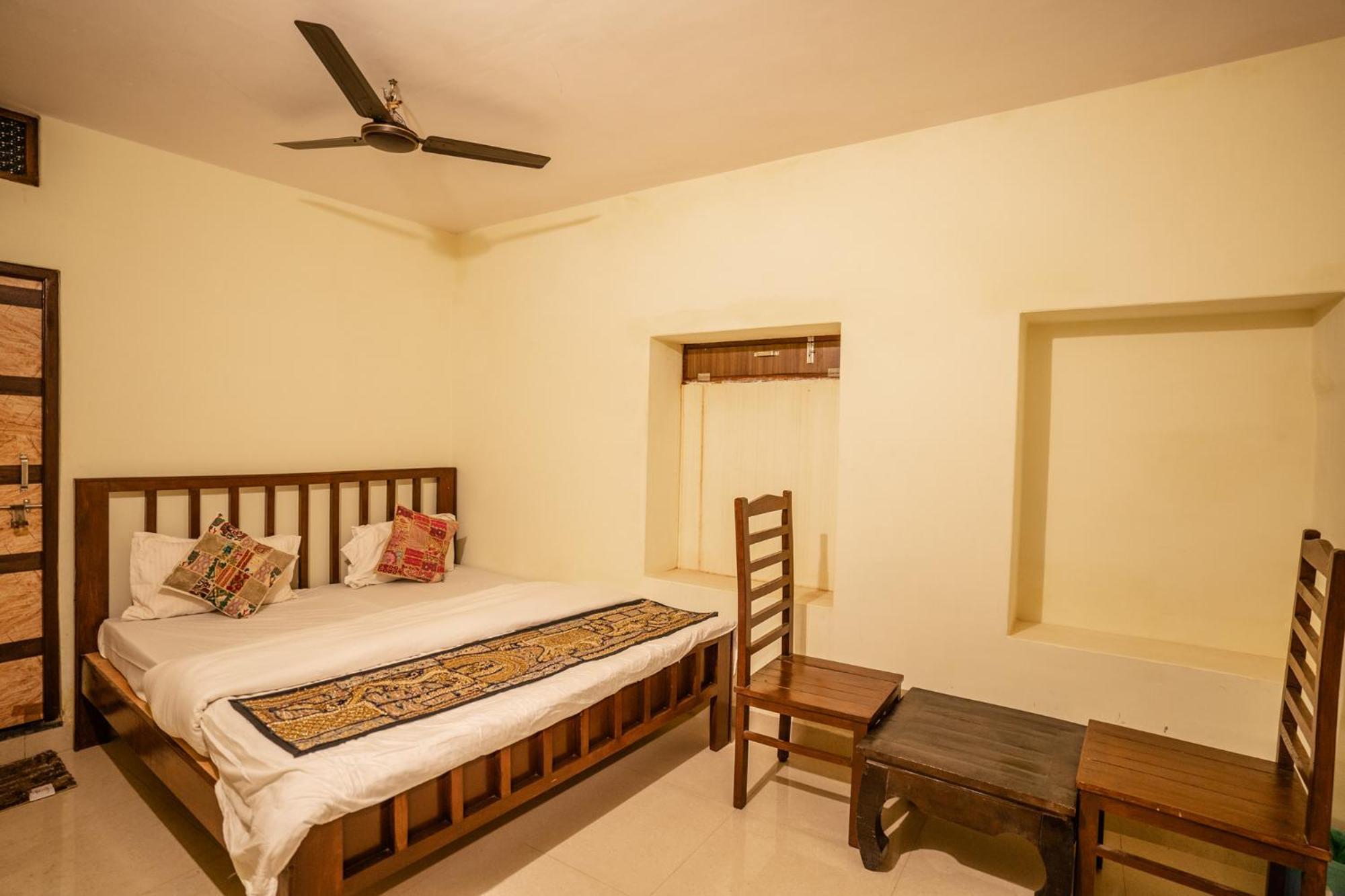 Hotel Relax Inn Джайсалмер Экстерьер фото