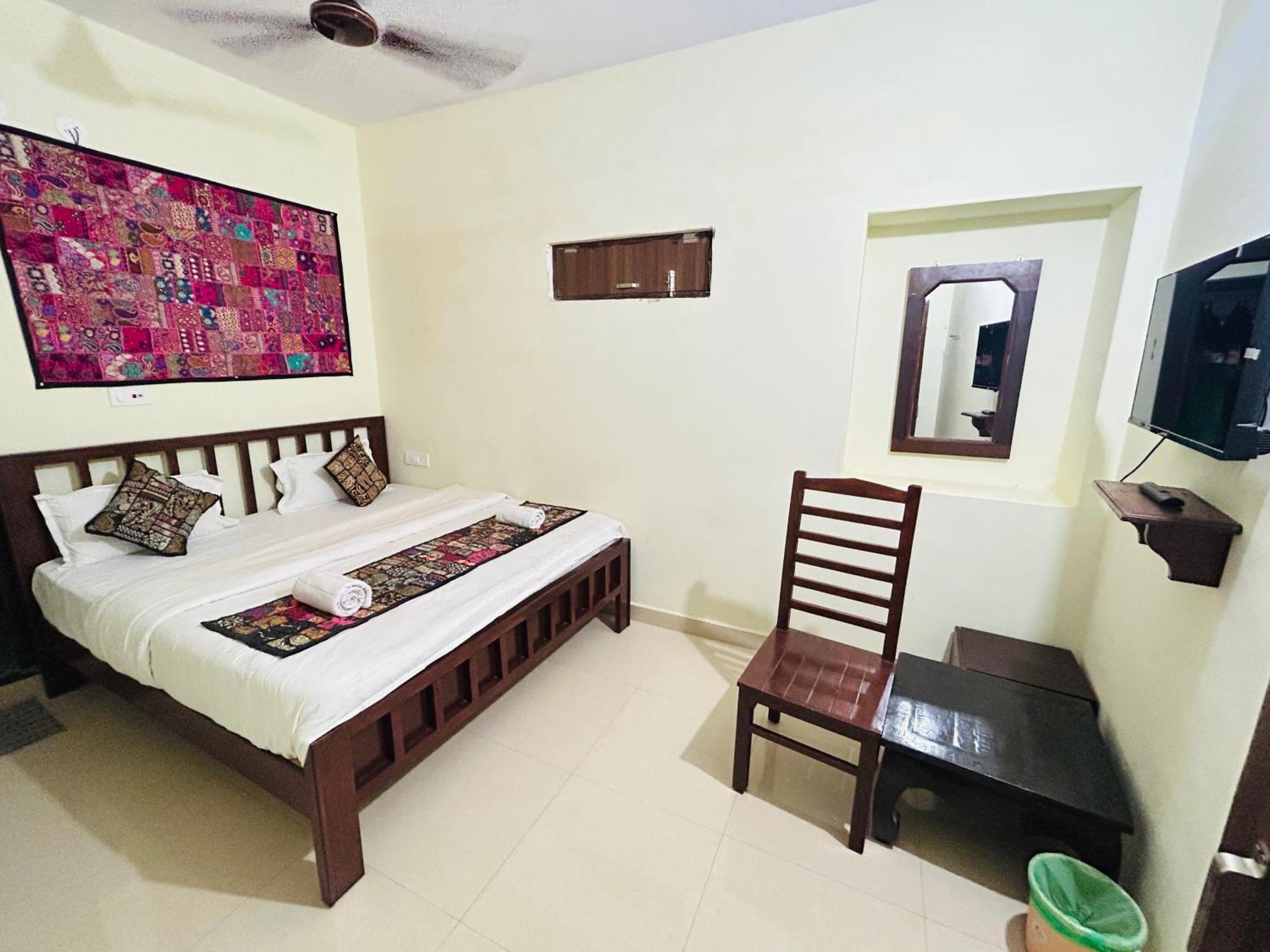 Hotel Relax Inn Джайсалмер Номер фото